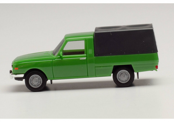 Herpa 420945 H0 - PKW-Modell: Wartburg 353 Trans &#039;66 mit Plane (grün)